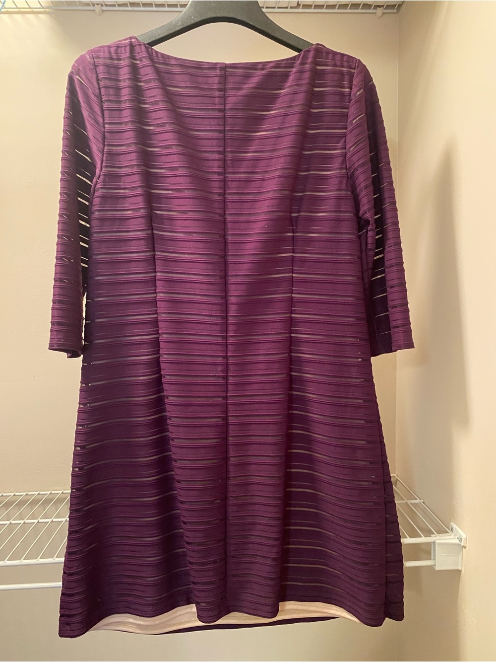 NEW Jessica Howard Purple Textured Cream Lined Dress with 3/4 Sleeves Size 14 - Picture 3 of 11